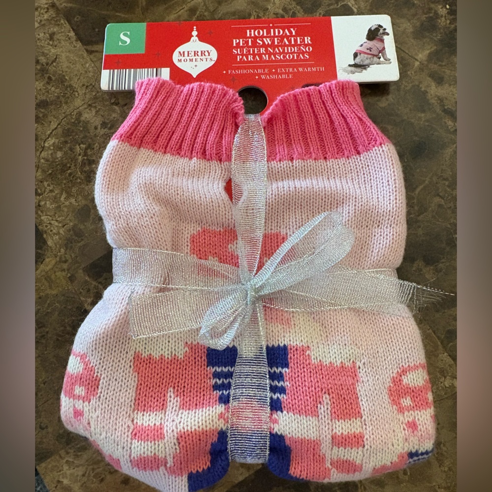 Merry Moments NWT Pink and Light pink Dog Sweater. Size Small.